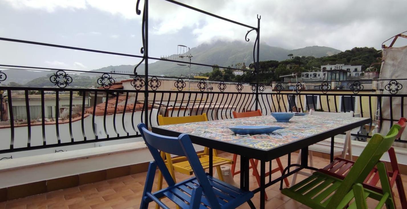 La Casa Rosa Di Giulia Villa Ischia Luaran gambar