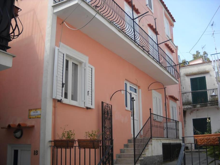 La Casa Rosa Di Giulia Villa Ischia Luaran gambar